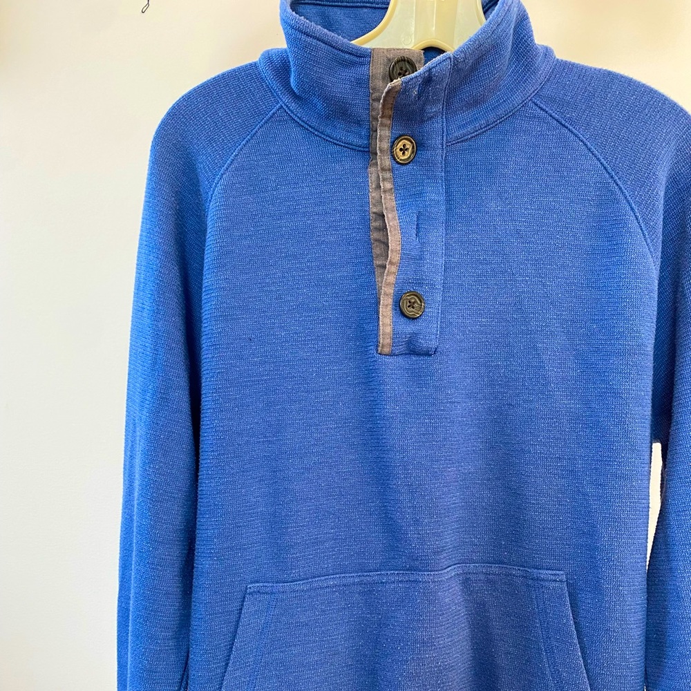 Banana Republic Mens quarter button down sweater. Size L.